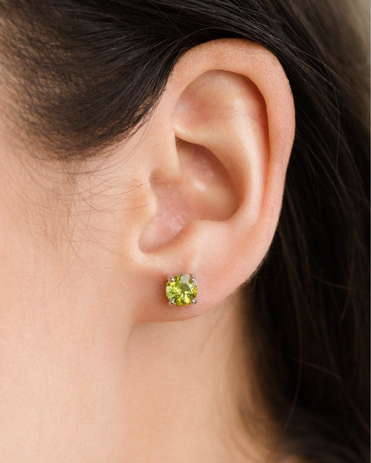 Peridot Round Stud Earrings 6 mm in Sterling Silver